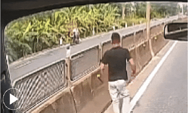 CSGT nói gì về hành động dừng xe giữa quốc lộ cứu bé gái của nam tài xế?