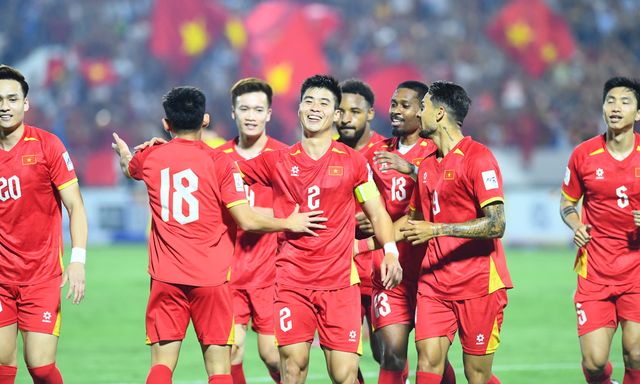 Báo Malaysia cảnh tỉnh: Đừng “đốt cháy giai đoạn” bằng nhập tịch để thắng Việt Nam