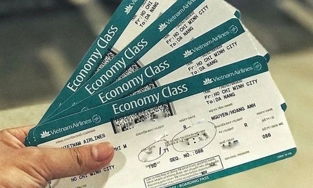 Khách đi máy bay lưu ý: Từ bây giờ, có thể dùng vé máy bay giấy để làm 1 việc tại sân bay Nội Bài