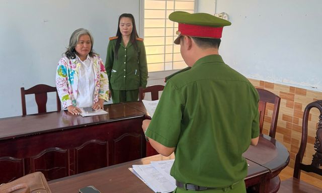 Ra lệnh bắt tạm giam Trần Thị Bích Phượng sinh năm 1977