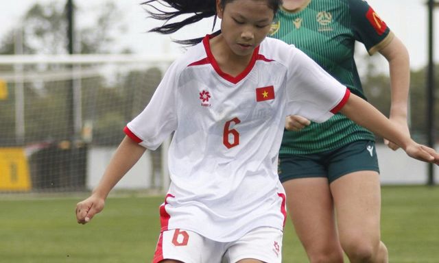 Tuyển Việt Nam thắng đậm trên đất Australia, giữ mạch bất bại để đua vô địch