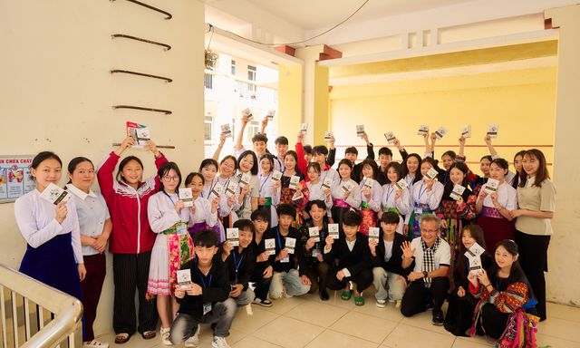 Nhật ký Hành trình Từ Trái Tim: Hun đúc khát vọng vươn lên cho thế hệ trẻ nơi địa đầu Tổ quốc 