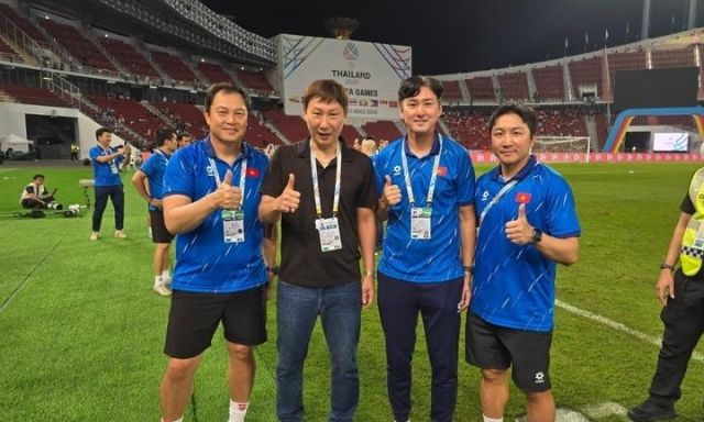 ĐT Việt Nam gia hạn với HLV người Hàn Quốc