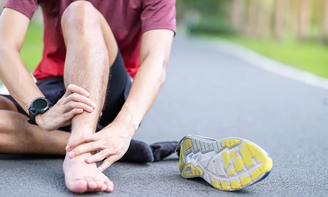 3 bài tập có thể làm tổn thương mạch máu, sau 50 tuổi càng phải chú ý