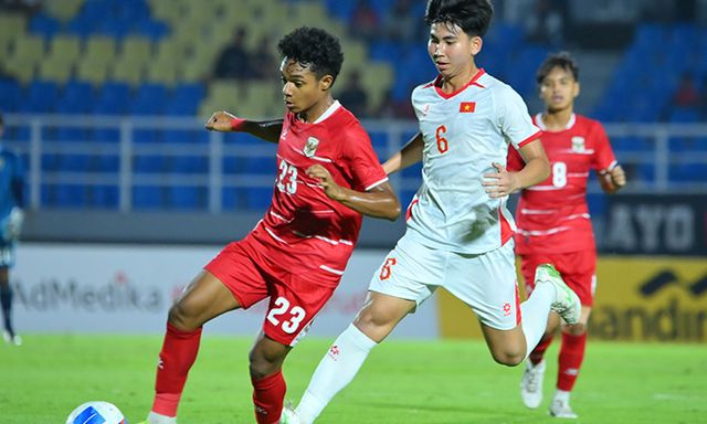 Báo Indonesia “dậy sóng”: Lối đá tử thủ khó hiểu khiến đội nhà trả giá trước U17 Việt Nam