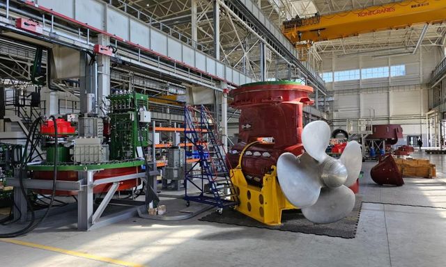 Phương Tây rút lui, Nga chỉ cần 2 năm để tìm lời giải: Đội tàu phá băng lớn nhất thế giới đón tin vui