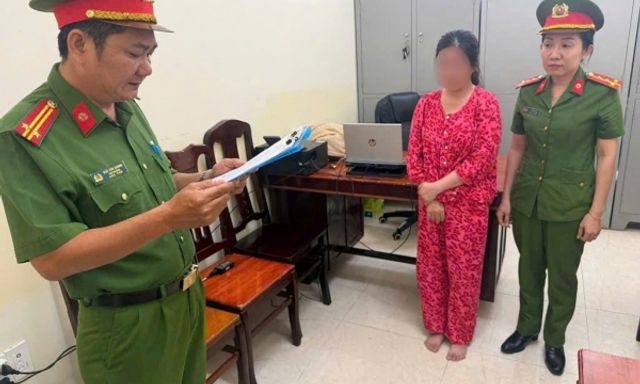 Thi hành lệnh bắt tạm giam chủ hụi Nguyễn Thúy Triều SN 1989