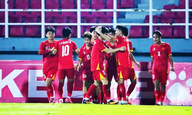 Báo Trung Quốc: “Australia cũng chỉ có thể ngước nhìn tuyển Việt Nam!”