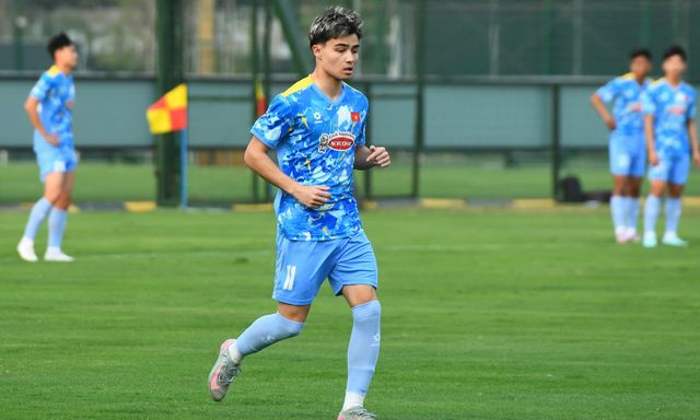 Tuyển Việt Nam gạch tên tiền đạo Việt kiều, hàng loạt trụ cột hội quân muộn vì lý do bất khả kháng