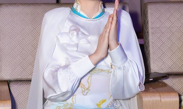 NTK Thoa Trần gây chú ý tại đêm chung kết Mrs Earth Vietnam 2026 với hai vai trò đặc biệt