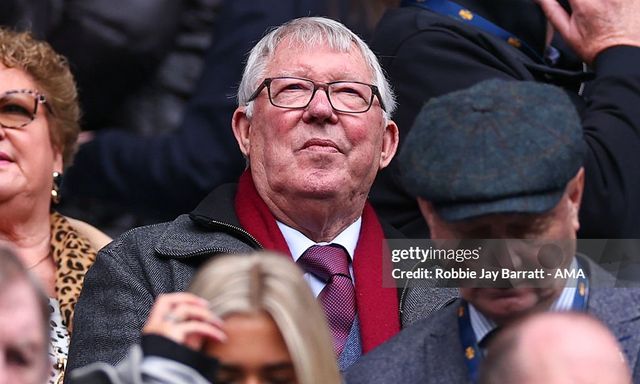 Sir Alex Ferguson nhập viện khẩn cấp