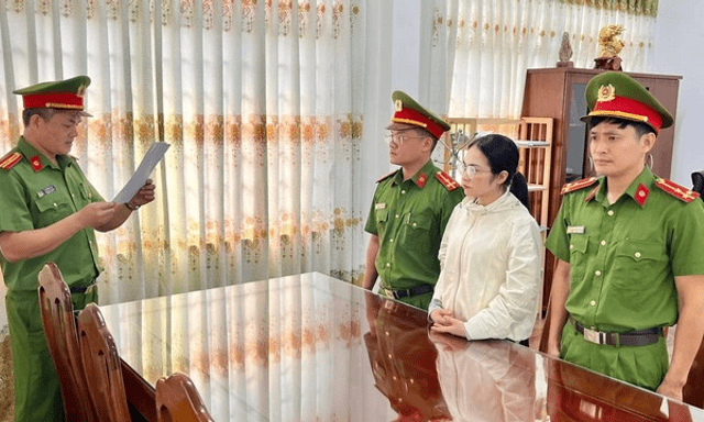 Thi hành lệnh bắt tạm giam kế toán mầm non Nguyễn Thị Thu Hà SN 1987
