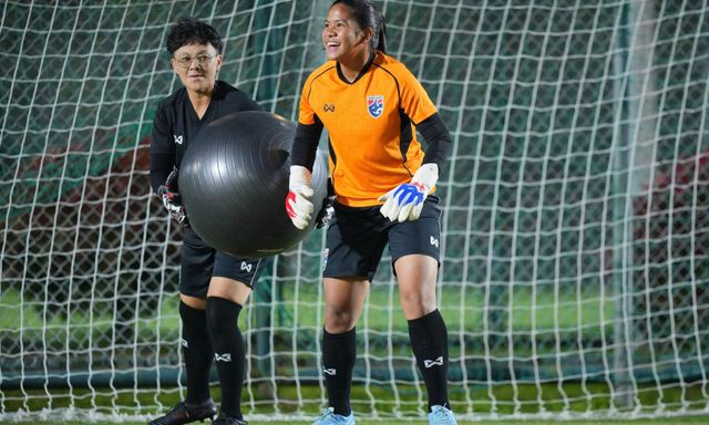 Sao Thái Lan tuyên bố sẽ “ngáng đường” tuyển Trung Quốc, gây bất lợi cho tuyển Việt Nam