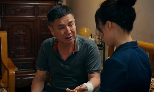 NSƯT Chí Trung hoài niệm về đời sống khu tập thể Hà Nội trong phim mới