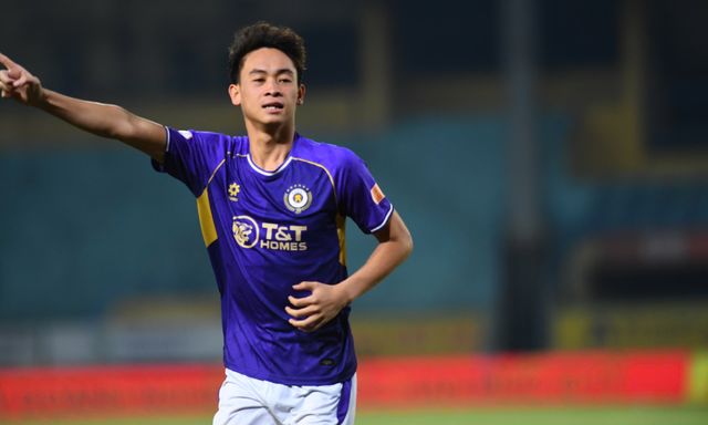 Khốc liệt cuộc đua top 3 V.League của Hà Nội FC và Ninh Bình FC