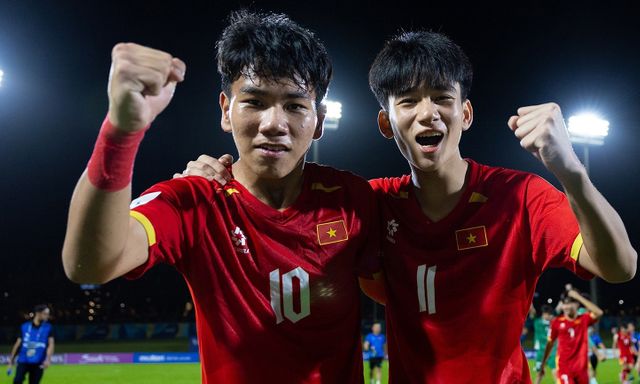 CĐV Đông Nam Á tranh cãi dữ dội khi U17 Việt Nam rơi vào bảng “dễ thở” ở World Cup