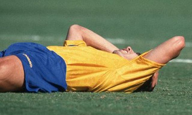 Bi kịch chấn động thế giới & vết thương chưa lành ngày World Cup trở lại đất Mỹ