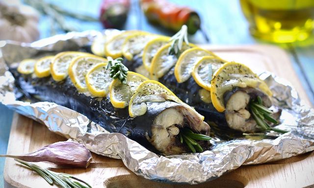 Tưởng cá hồi là “vua” omega-3, hóa ra vẫn thua loại cá bình dân được bán đầy chợ Việt