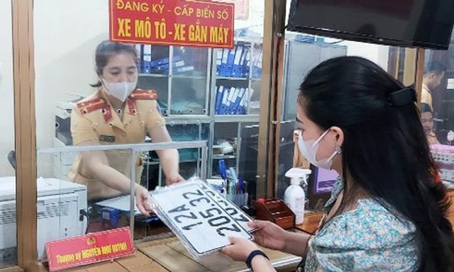 Tất cả người dân có đăng ký xe máy, ô tô chú ý quy định mới của Bộ Công an từ 8/6
