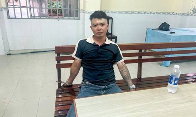 Cảnh sát bắt Huỳnh Văn Huynh SN 1995 sau gần 1 tiếng xác định được vị trí