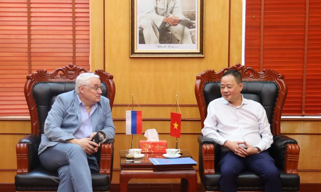 Trường đại học nổi tiếng của Nga bất ngờ quan tâm tới loạt công nghệ Việt Nam đang phát triển