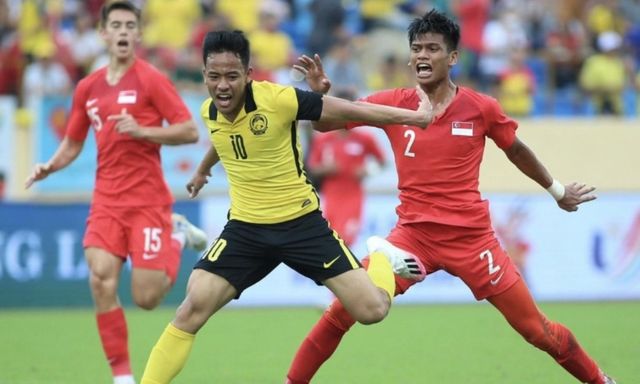 Đại thắng ngày ra quân, tuyển Malaysia đe dọa tấm vé bán kết của Việt Nam