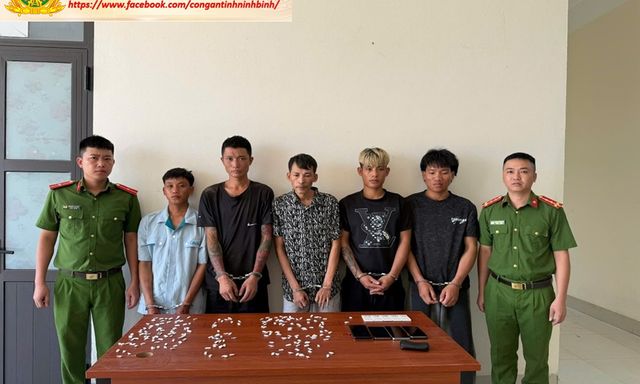 Bắt công nhân xây dựng Quàng Văn Bảo SN 1999