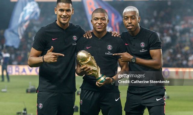 Độc nhất vô nhị: Cầu thủ vô địch World Cup nhưng vẫn có thể tham dự AFF Cup