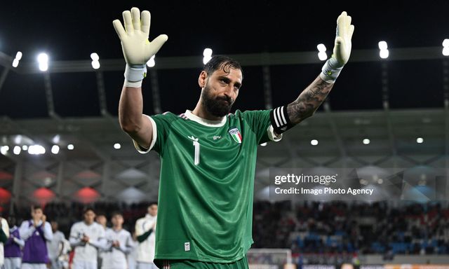 Đội tuyển Italia suýt 