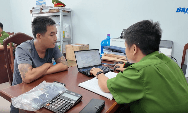 Thi hành lệnh khám xét khẩn cấp nơi ở, khởi tố Trần Chí Hưng SN 1990