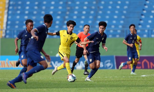 U19 Thái Lan đại chiến U19 Malaysia, định đoạt cục diện bảng B