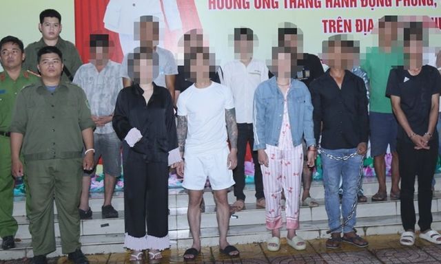 Bắt giữ Phạm Thị Thanh Thảo SN 1995 và 70 người khác