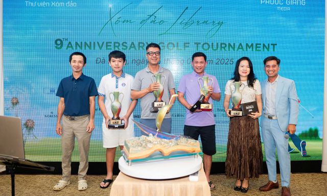 Giải golf đặc biệt: 10 năm mang sách về nông thôn
