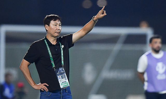 Bỏ lịch trình FIFA, đội tuyển Việt Nam có nguy cơ “văng” khỏi top 100 thế giới