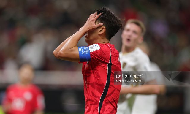 World Cup: Son Heung-min ôm mặt thất vọng trong ngày đi vào lịch sử