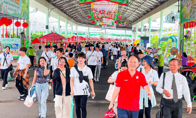 Tin rất vui: Toàn bộ người dân Việt Nam có thể được miễn phí thêm 1 dịch vụ vào cuối năm