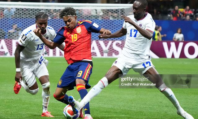 [DIỄN BIẾN] Tây Ban Nha vs Saudi Arabia: Nhà Vua có trở lại cuộc đua vô địch? (23h00)