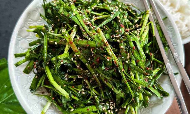 Loại rau được ví là “viagra tự nhiên” của nam giới: Hóa ra là vị thuốc toàn năng
