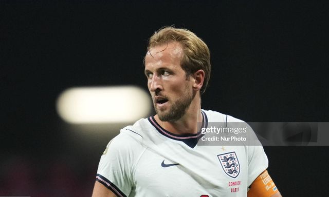 Harry Kane đá như “siêu nhân”, nhưng tuyển Anh vẫn thấp thỏm vì một câu hỏi chưa có lời đáp