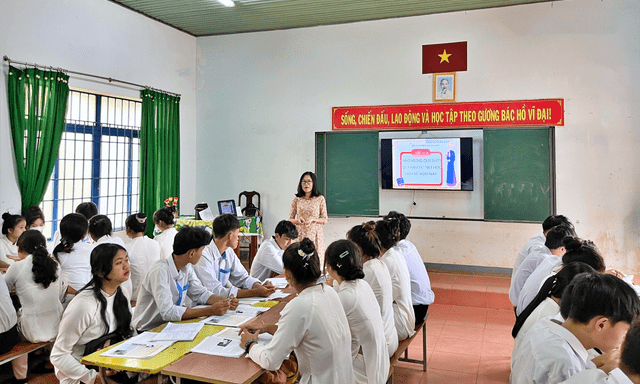 Tất cả nhà trường, giáo viên, phụ huynh, học sinh chú ý đề xuất quy định phạt đến 50 triệu đồng
