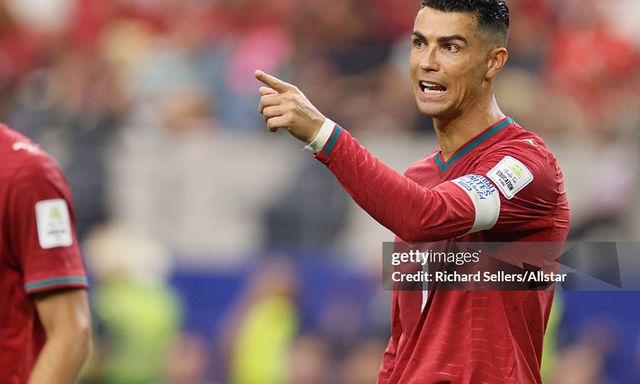 Tan mộng World Cup, Ronaldo bất ngờ tuyên bố: Chức vô địch Euro quan trọng ngang tầm World Cup