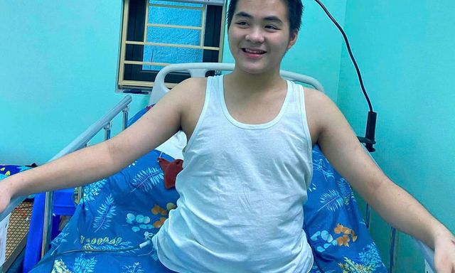 Bác sĩ hồi sức kể về ca bệnh chưa từng gặp: Thiếu niên mất nửa thân dưới và kỳ tích giành lại sự sống