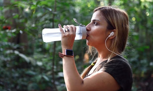 Bác sĩ: Hãy làm 5 việc này trước khi ăn sáng