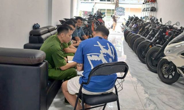 Lực lượng chức năng kiểm tra 5 cơ sở kinh doanh cho thuê xe máy tại Khánh Hòa