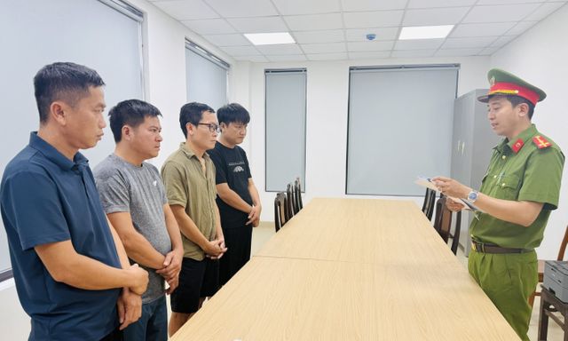 Điều tra số tiền hơn 22 tỷ đồng, công an bắt 4 người đàn ông