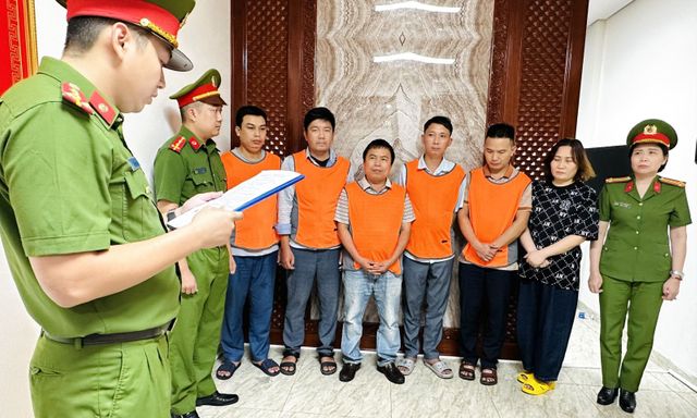 Ra lệnh bắt tạm giam Giám đốc Lê Thị Hồng, Phó Giám đốc Đào Xuân Trường và hàng loạt nhân viên