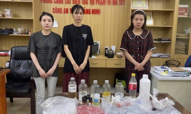 Ra lệnh bắt tạm giam Triệu Thị Thúy Nga SN 2007 cùng 3 người phụ nữ khác