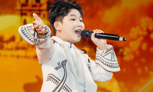 Cậu bé 13 tuổi quê Phú Thọ giành Huy chương Vàng Liên hoan âm nhạc Yoshine 