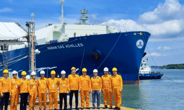 PV GAS bắt tay 