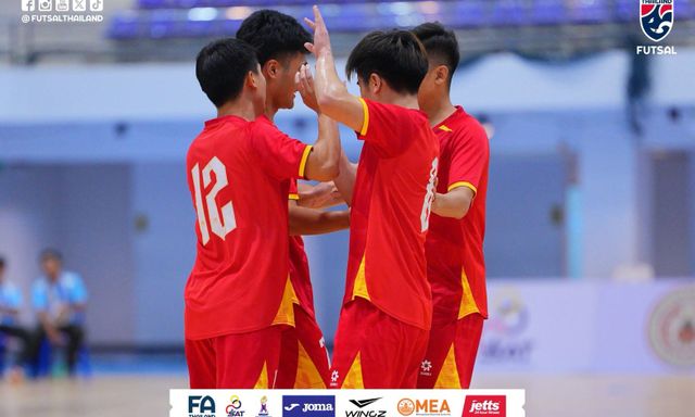 Thi đấu thăng hoa, tuyển Việt Nam “đè bẹp” đối thủ ở Thái Lan với 4 bàn thắng